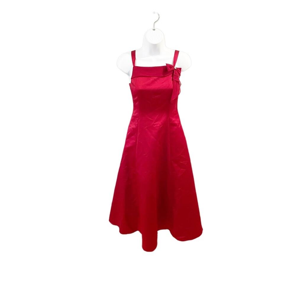 David’s Bridal Junior Bridesmaid Dress in Red Apple Style JB1509 Size 12 - Picture 12 of 12
